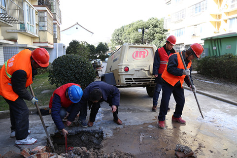 2016.01.26公司抵抗严寒